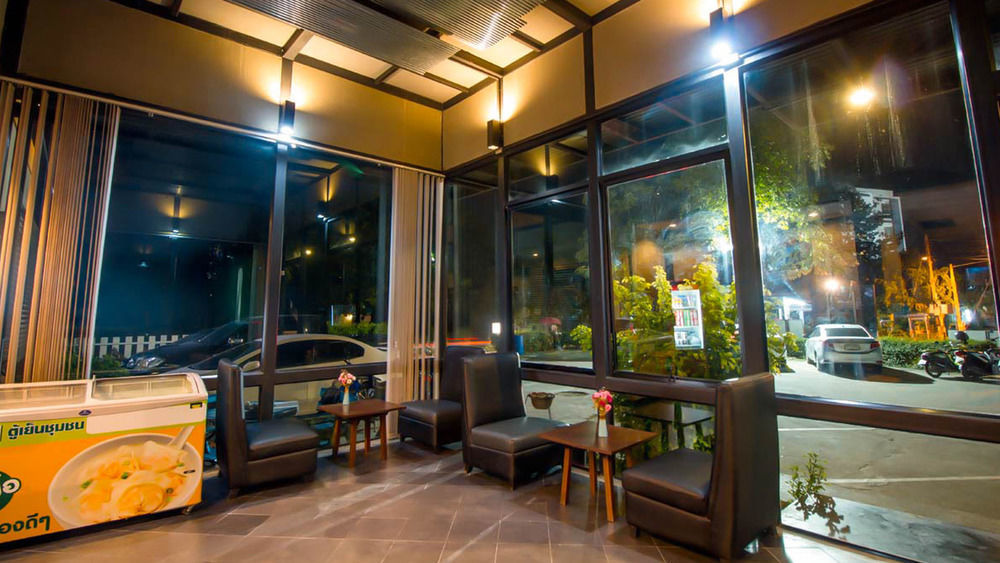 B2 Airport Hotel Chiang Mai Exterior foto